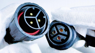 3P photovoltaic connector